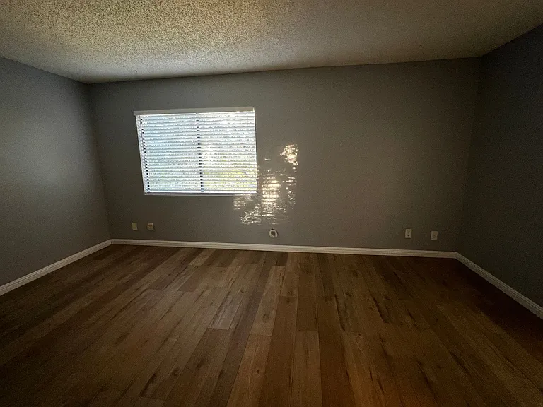 301 Brookside Ln #D-1 — Photo 13