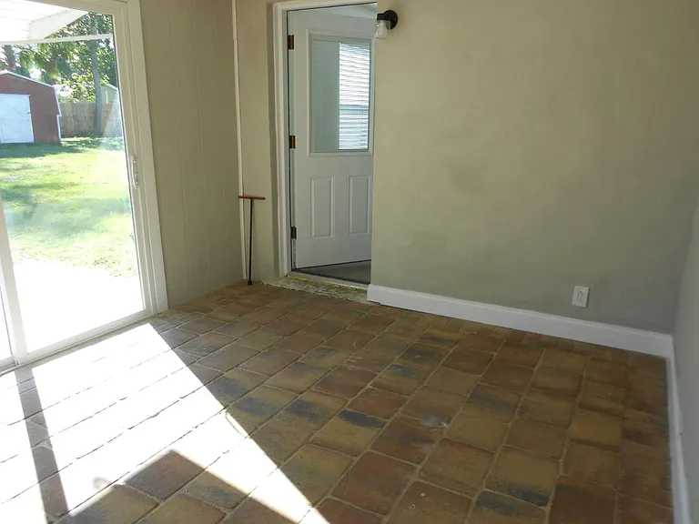 Enclosed porch