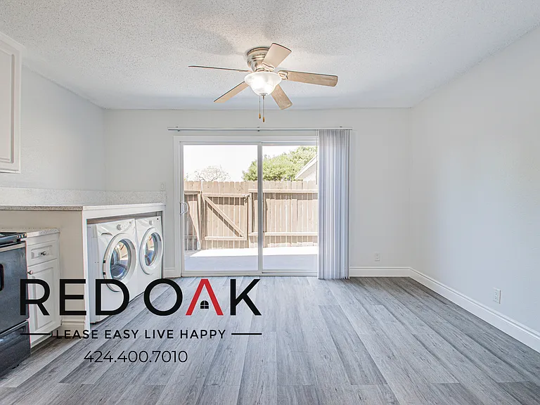 151 Drake St #28B — Photo 14