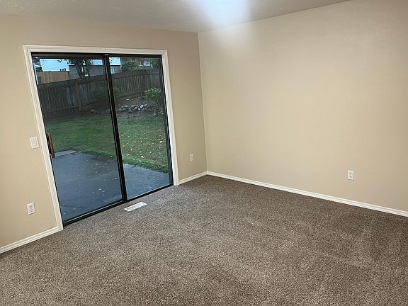 5th image of 16208 SW Bridle Hills Dr