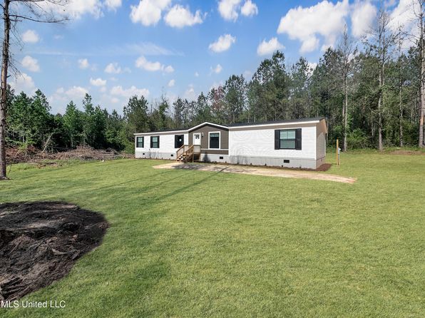 102 Brumley Ln, Mize, MS 39116