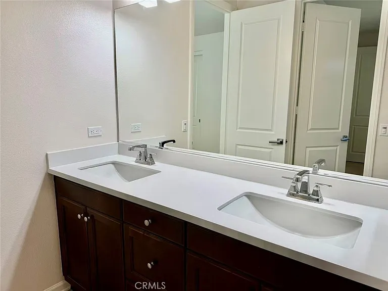 2746 E Wickford St — Photo 19