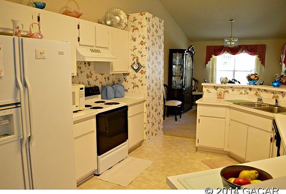 4th image of 4106 NW 59th Ave