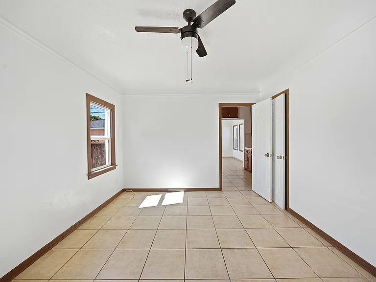 2565 Kansas Ave #B — Photo 14
