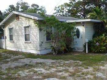 1st image of 2057 NE 6th Ter
