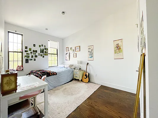 Rented by Compass | media 13