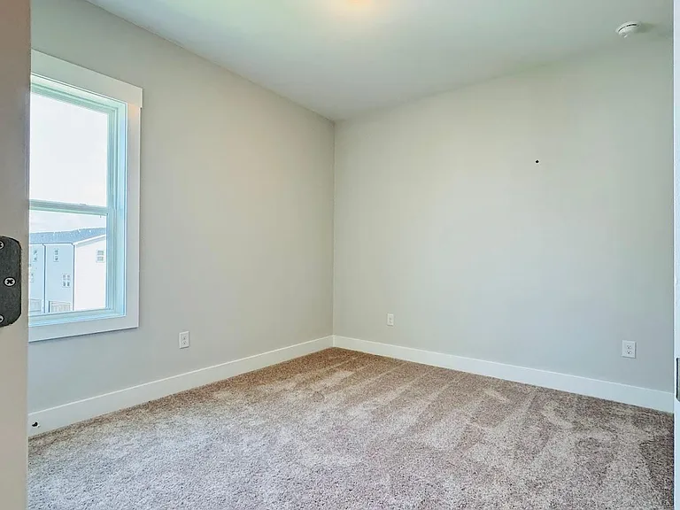 2116 Big Falls Dr — Photo 5