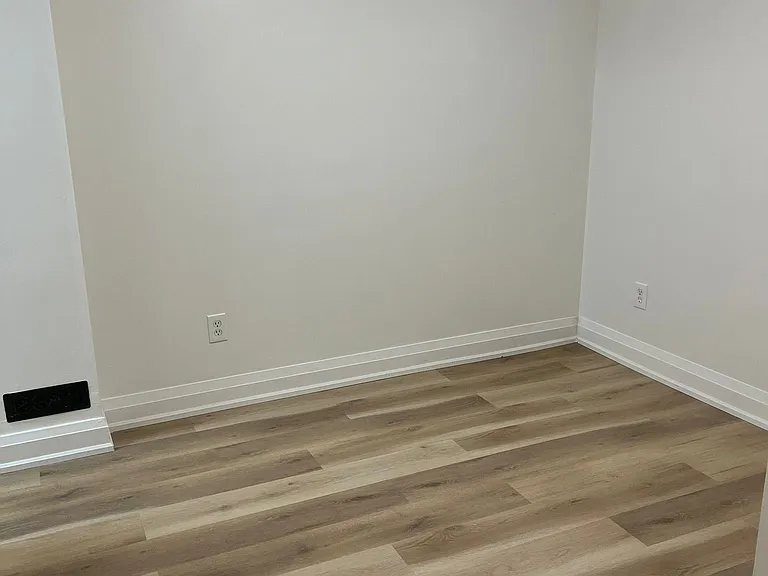 98 Frontenac Ave #1 — Photo 20