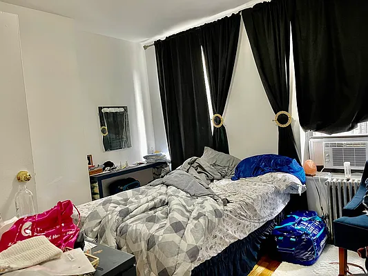 Rented by J Misrahi Realty Corp | media 8