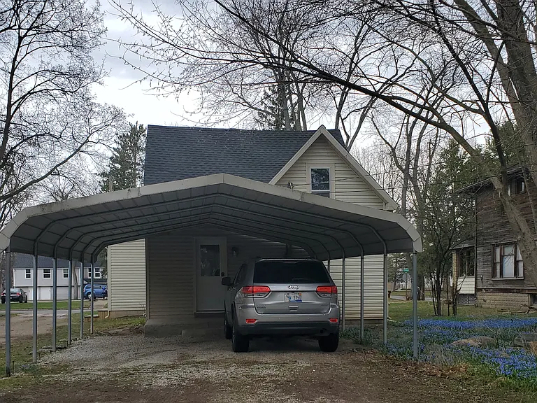 W Cherry St — Photo 14