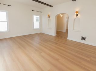 240 S Tower Dr #240, Beverly Hills, CA 90211
