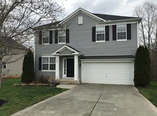 1384 Bottle Brush Ln, Harrisburg, NC 28075
