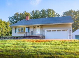 109 Winona Dr, West Springfield, MA 01089
