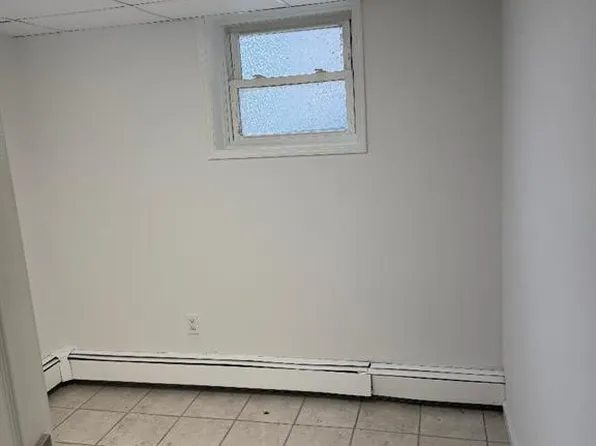 237 Day Ave Floor 1, Cliffside Park, NJ 07010