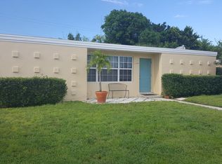 11683 Oleander Dr, Royal Palm Beach, FL 33411