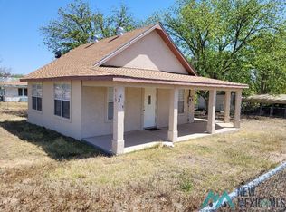 310 N 8th St, Carlsbad, NM 88220