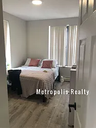 Rented by Metropolis International Realty Inc.