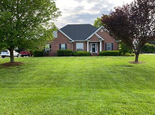 815 Hunters Run Ave, Bowling Green, KY 42104