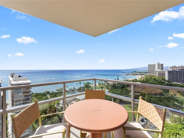 223 Saratoga Rd #2019, Honolulu, HI 96815