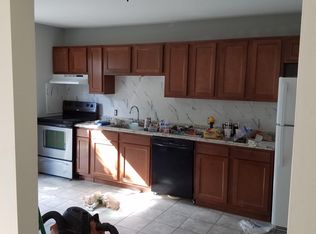 90 Wakelee Rd APT 4, Waterbury, CT 06705