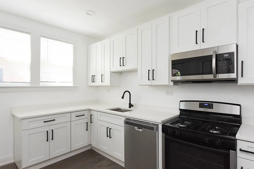 Building Photo - 3759 N Kimball Ave #3