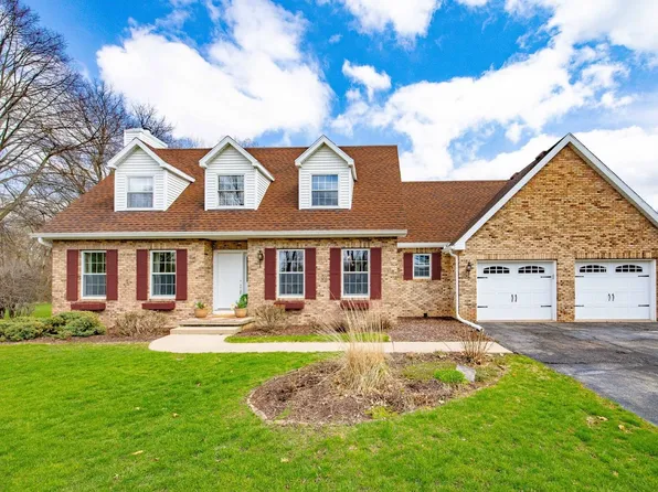 413 Park St, Cambridge, WI 53523