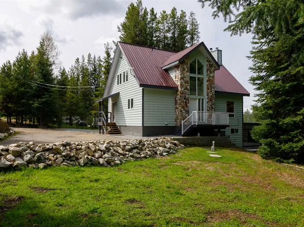 9315 Paradise Rd, Summerland, BC V0H 1Z2