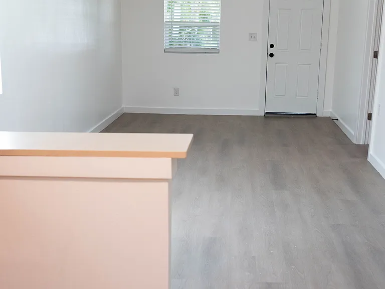 1003 Cypress Ave — Photo 12
