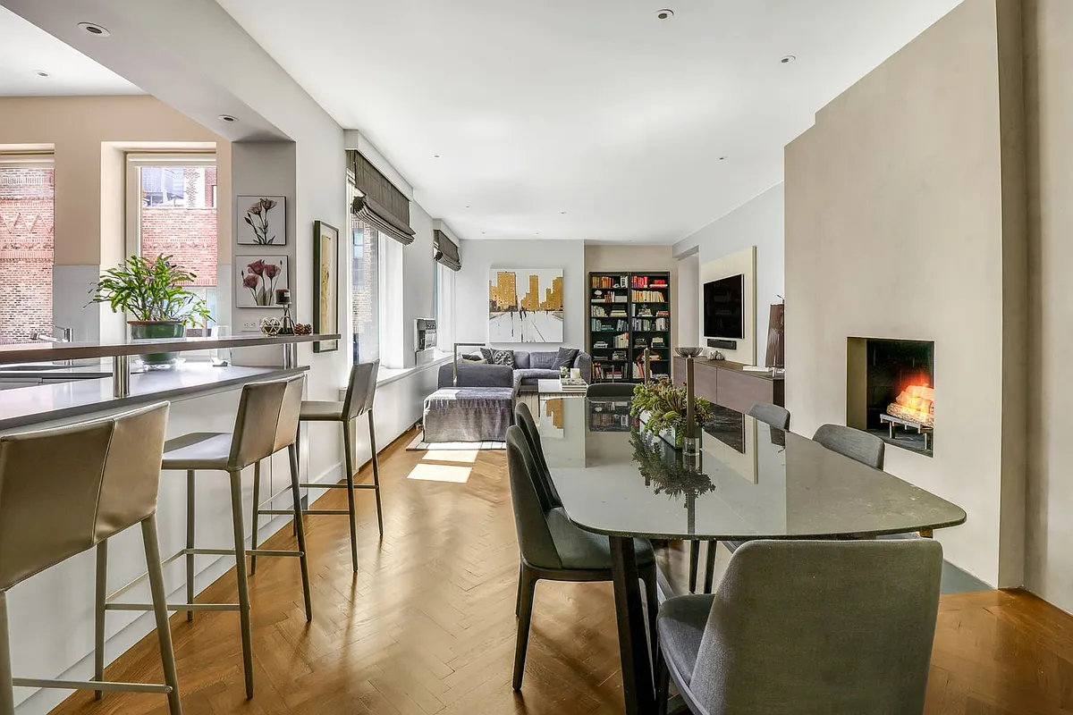 455 East 51st St Unit 6C  