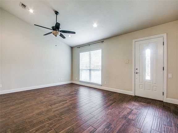 5th image of 4305 Thames Ct