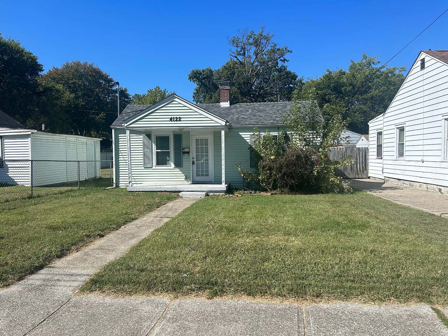 2 bed, 705 sqft, $1,025 — Photo 1