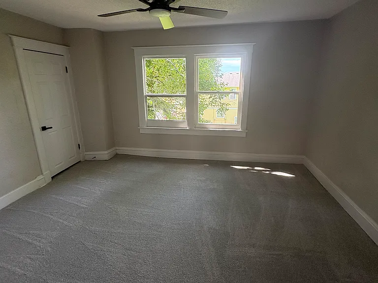 6814 Bellefontaine Ave — Photo 11