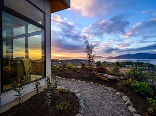 3947 Rock Ridge Pkwy, Anacortes, WA 98221