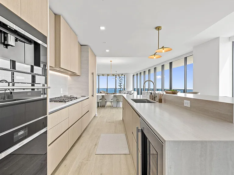 900 N Ocean Blvd #1501 — Photo 5