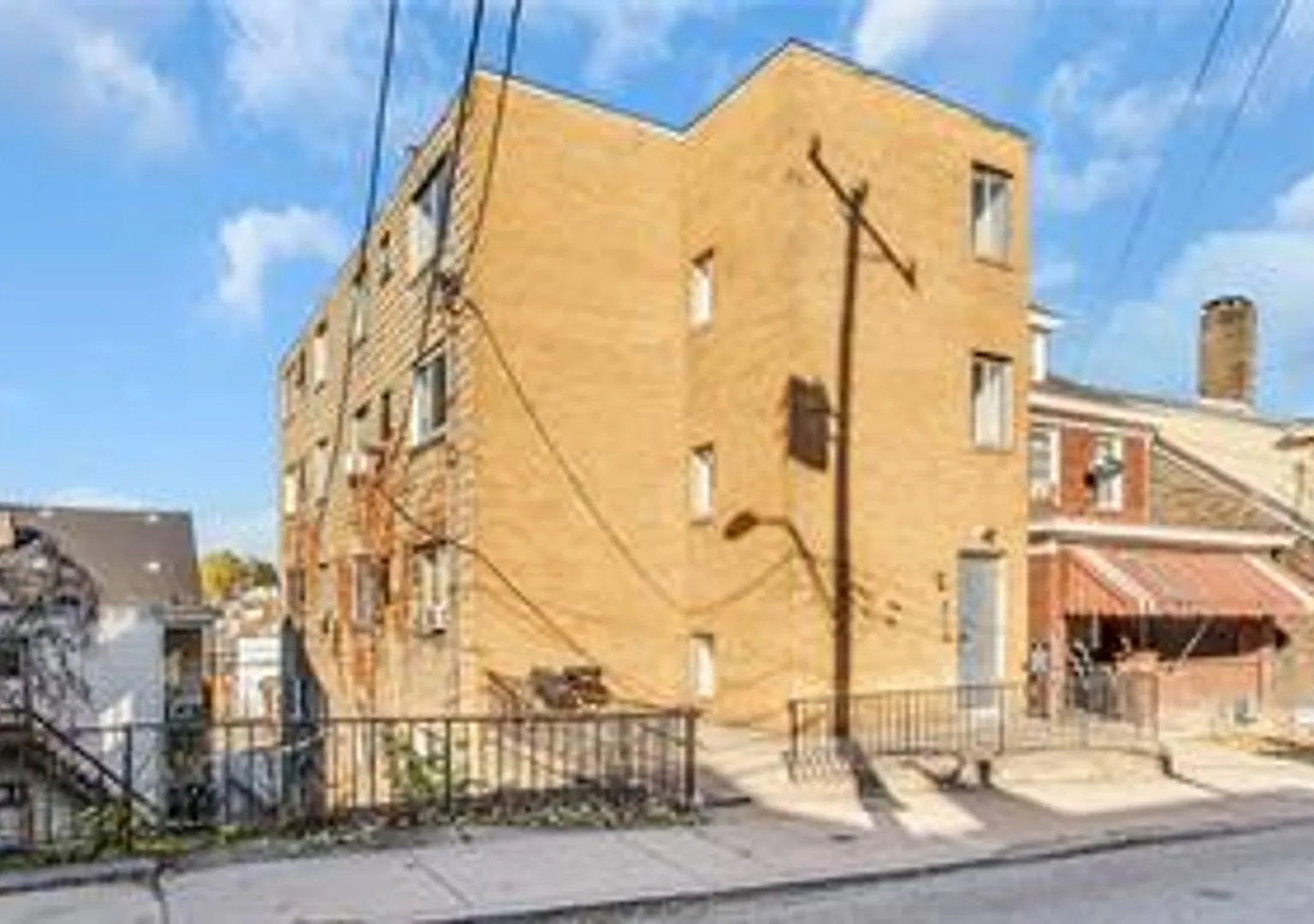 133 Stamm Ave. — Photo 1