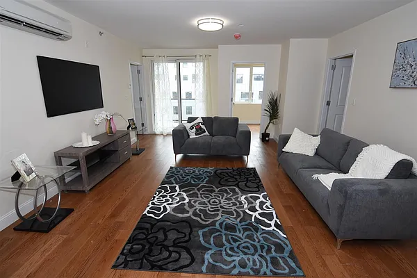 Sold by Web Realty Group Inc | media 10