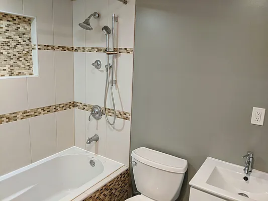 Rented by Corcoran | media 21