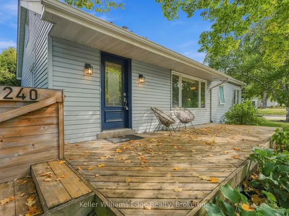 240 Bendamere Ave, Hamilton, ON L9C 1P5
