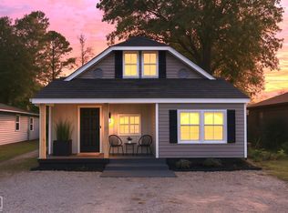 1714 Dill St, Newport, AR 72112