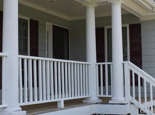 508 Pointe Vista Dr, Elizabeth City, NC 27909
