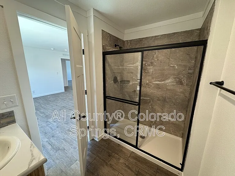 690 E Hahns Peak Ave — Photo 18