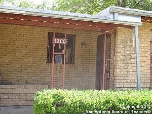 3rd image of 1200 Vanderbilt St