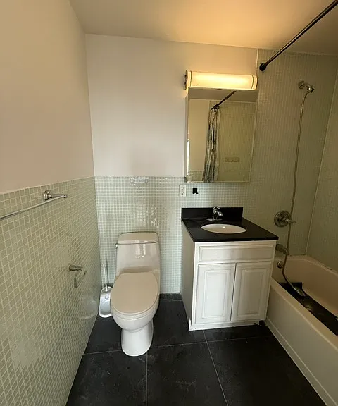 6070 Woodhaven Blvd #6F — Photo 22