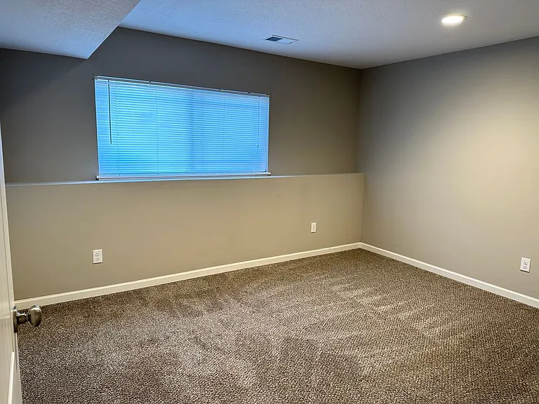 502 SE Maple Dr — Photo 14