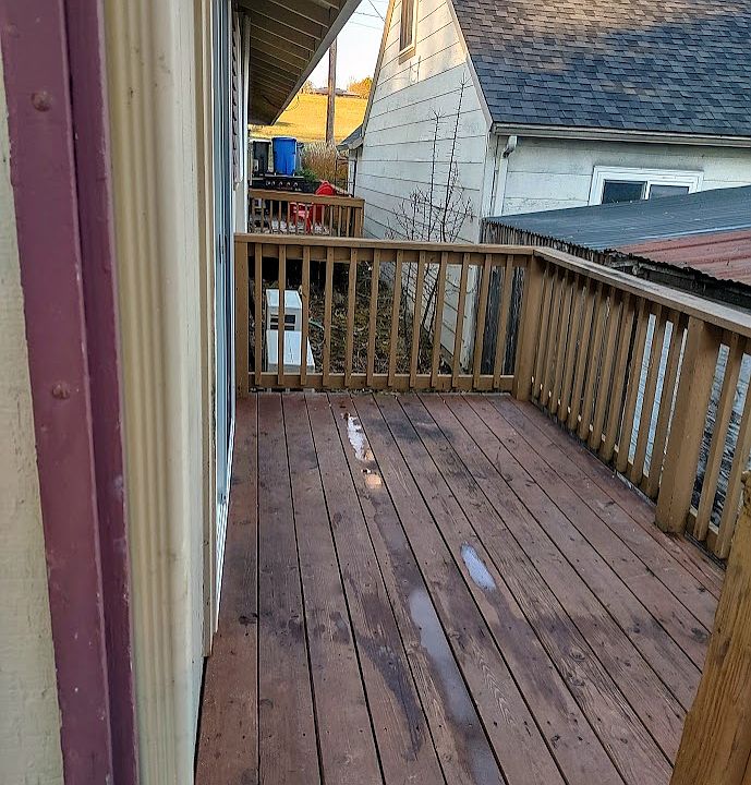 private deck