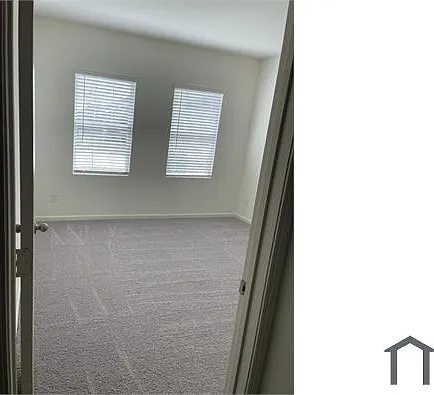 10332 Rosegreen Ln — Photo 6