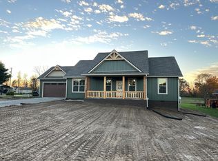 2340 Bowser Rd, Cookeville, TN 38506