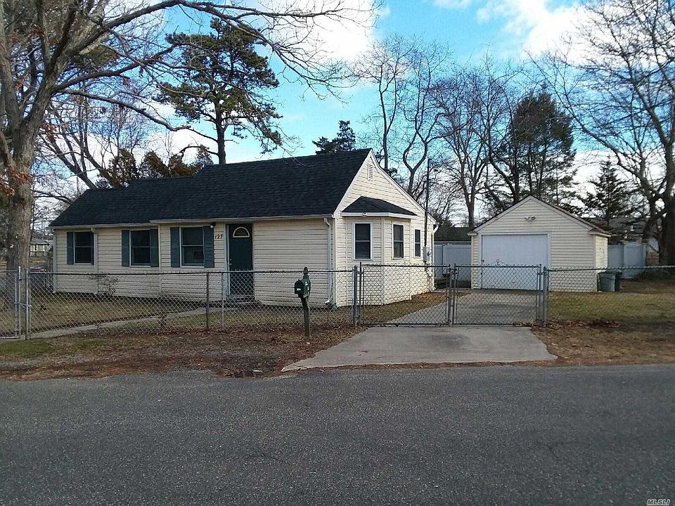 2nd image of 127 Elder Dr