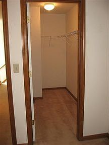1st image of 5603 Gateway Ln #102