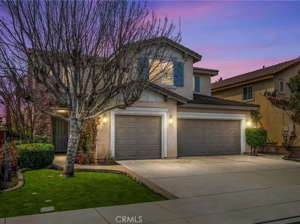 1525 Midnight Sun Dr, Beaumont, CA 92223